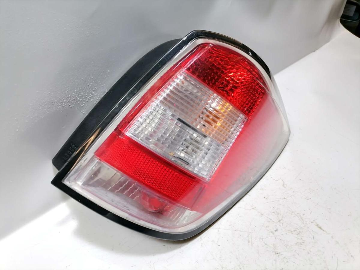 Opel Astra H original Rücklicht Rückleuchte rechts Caravan/Kombi 13223674 BJ08 Opel Astra H original Rücklicht Rückleuchte rechts Caravan/Kombi 13223674 BJ08